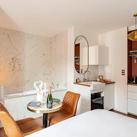 Parenthese, Cocon De Gamme Avec Jacuzzi Apartmán Roanne