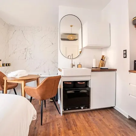 Apartmán Parenthese, Cocon De Gamme Avec Jacuzzi Roanne