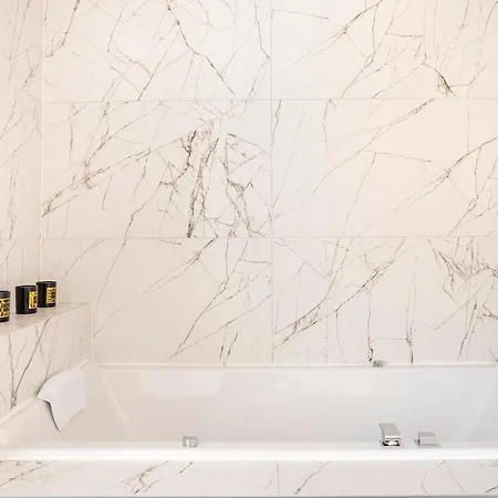 Apartmán Parenthese, Cocon De Gamme Avec Jacuzzi *